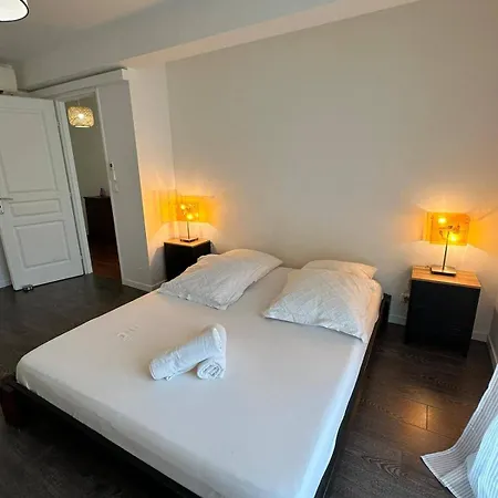 Constance 1 - Spacieux Duplex Avec Jardin * Antibes