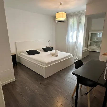 Apartamento Constance 1 - Spacieux Duplex Avec Jardin Antibes